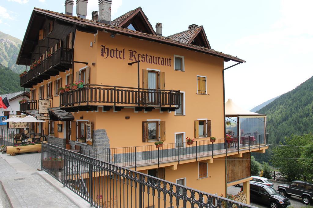 Hotel Mont Velan Saint-Oyen Buitenkant foto